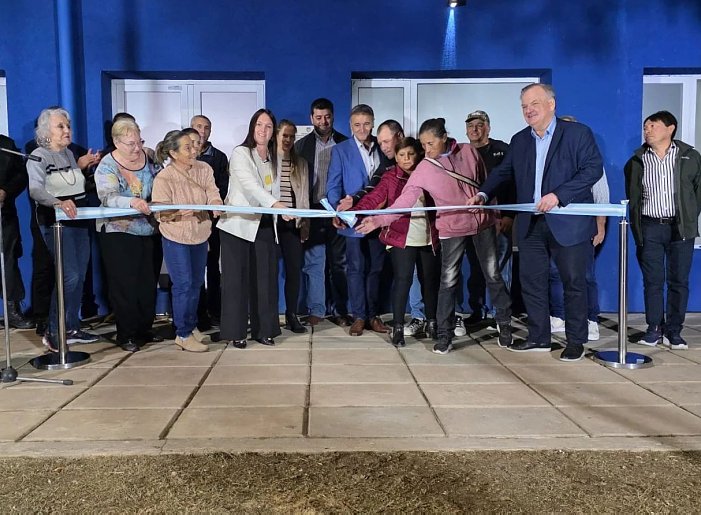 Ambrosetti inauguró su nuevo Salón Cultural Comunal