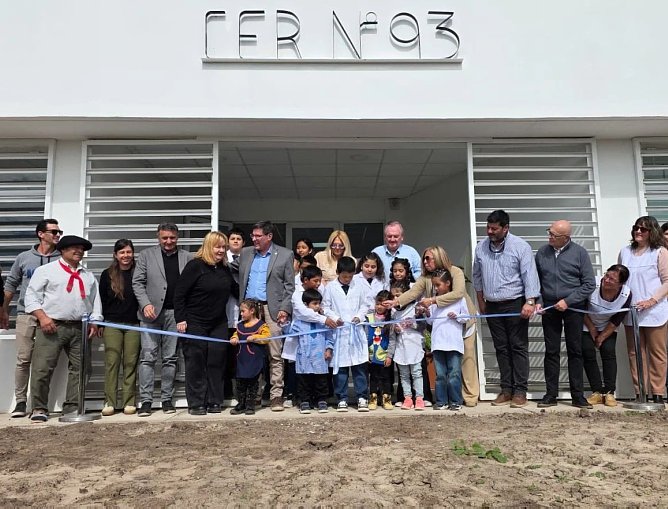 Fuerte inversión educativa: Inauguraron el nuevo edificio del CER N° 93 y una nueva aula en Huanqueros