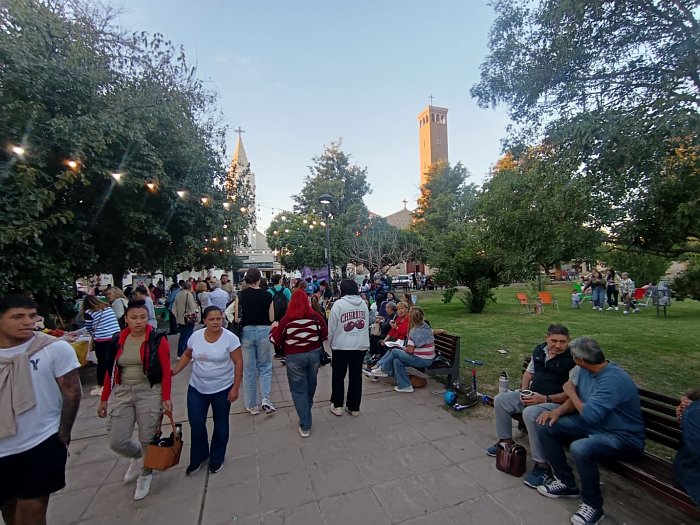 Suardi celebró sus fiestas patronales con una plaza colmada y múltiples actividades