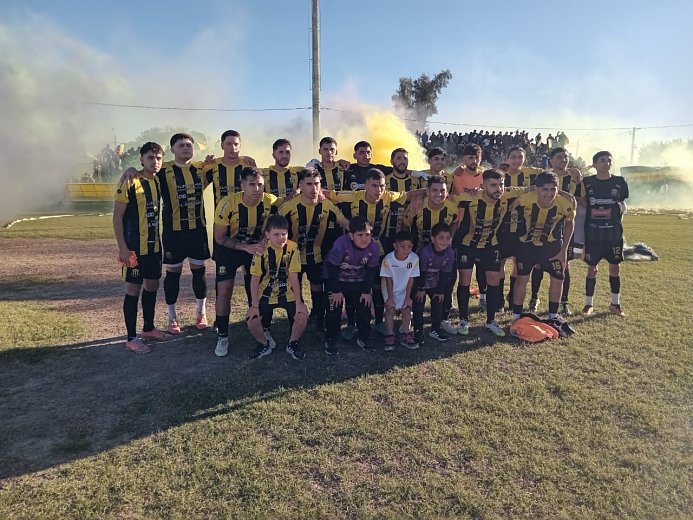 Ceresina: Central goleó de visitante y clasificó