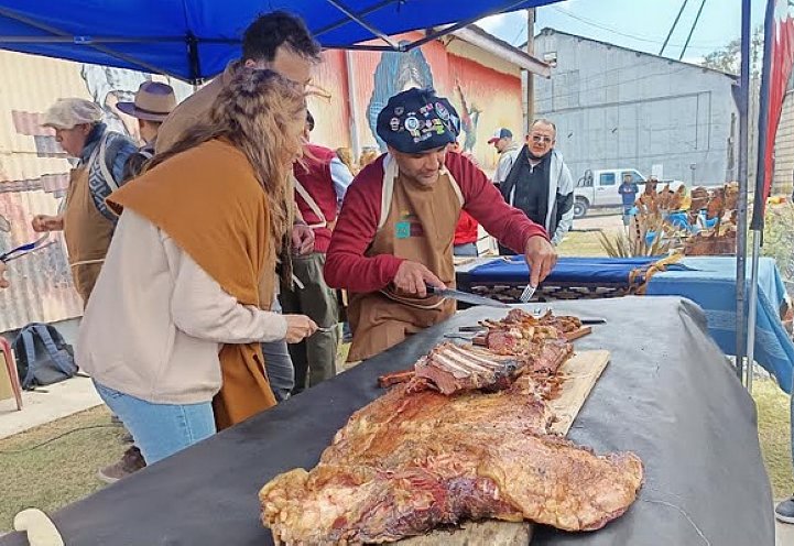 Gran convocatoria en el concurso de asadores de la Fiesta Provincial del Sorgo