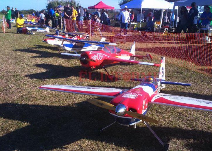 Suardi es sede del 14° Encuentro de Aeromodelismo con pilotos de todo el país
