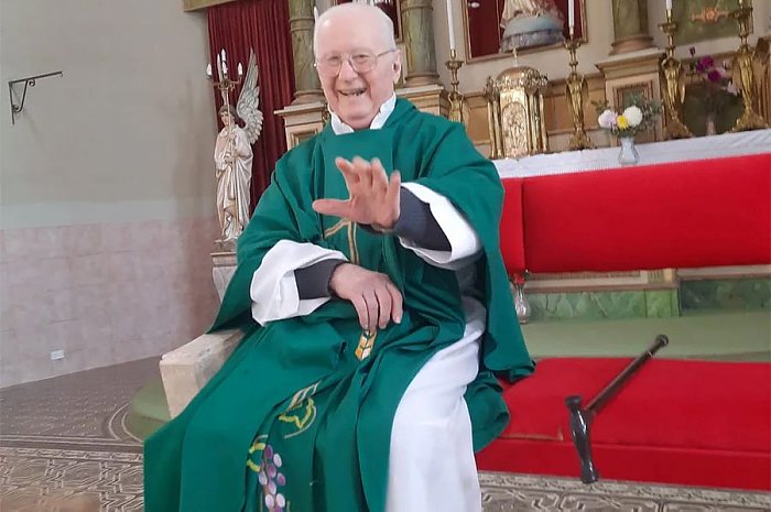 Las cenizas del padre Edgardo Zenklusen serán depositadas en la Basílica de Colonia Vignaud