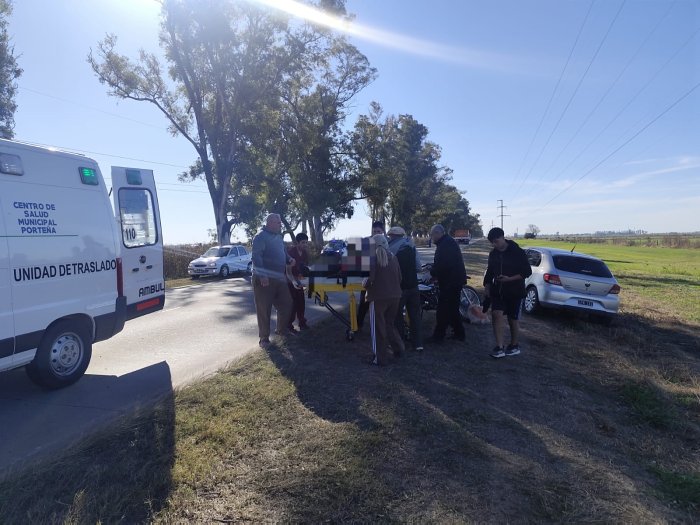 Una mujer resultó herida tras caerse de una moto sobre la Ruta Provincial 1