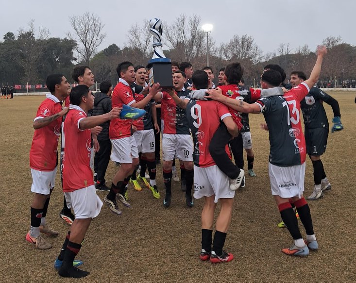 Centro le ganó a Tiro y se quedó con el Clausura