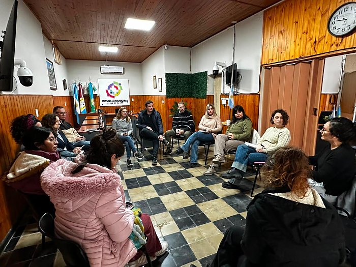 Suardi: Impulsan un espacio fijo para fortalecer el trabajo de artesanos y emprendedores