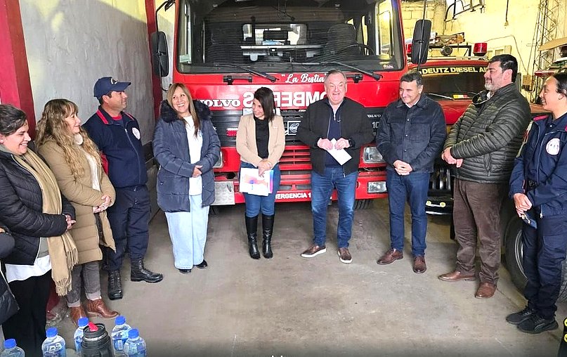 Más de $4 millones para Bomberos de Hersilia y aportes a instituciones de Ceres
