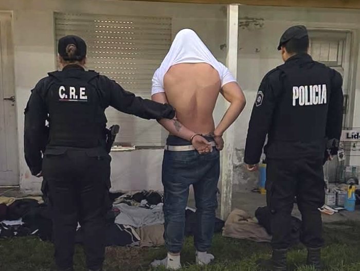 San Cristóbal: Detuvieron al joven acusado de romper vidrieras y robar comercios