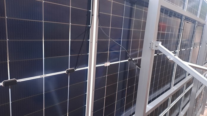 Brinkmann: Vandalizaron el nuevo Parque Solar Comunitario y rompieron dos paneles