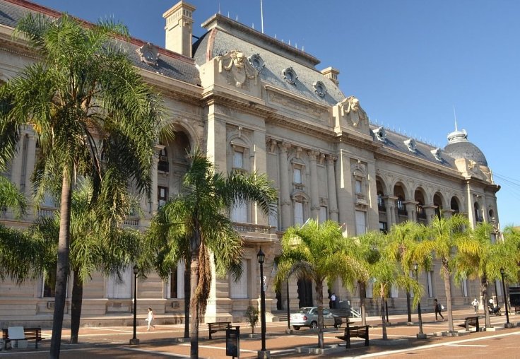 La Provincia transfiere $161 millones del Fondo Educativo a localidades de San Cristóbal
