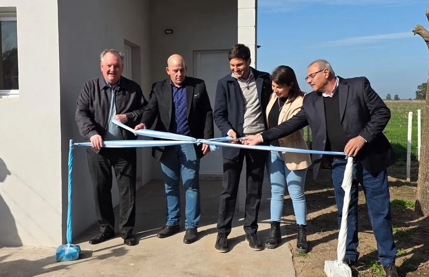Colonia Ana: Pullaro y Michlig inauguraron nuevas obras deportivas y recreativas
