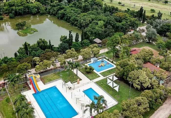 Verano 2026-2027: San Guillermo renueva servicios y mantiene los precios de las piletas