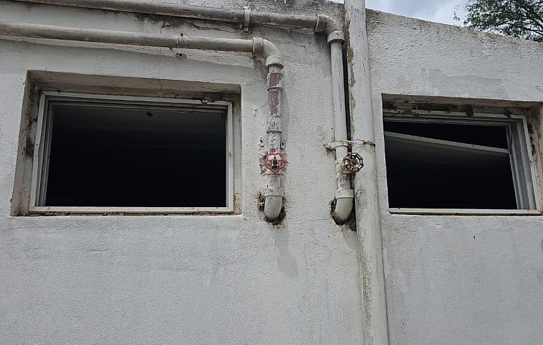 Suardi: Volvieron a robar ventanas en el circuito municipal 
