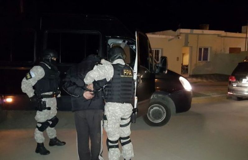Cierran dos puntos de venta de drogas en Arroyito