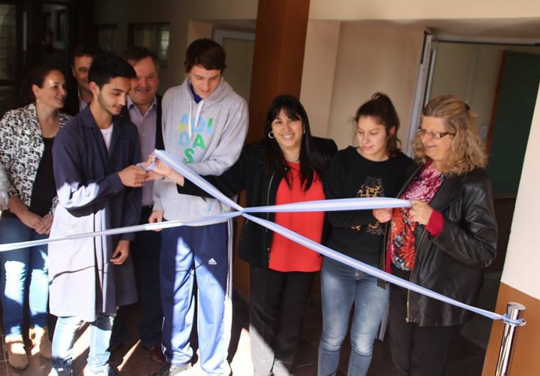 Balagué inauguró obras en escuelas de Ceres y San Cristóbal