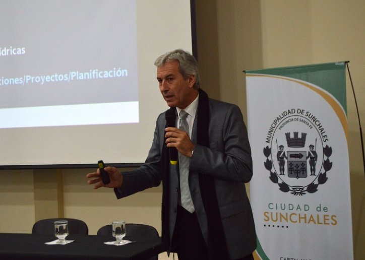 Sunchales: Presentaron las obras para la readecuación del canal Vila-Cululú