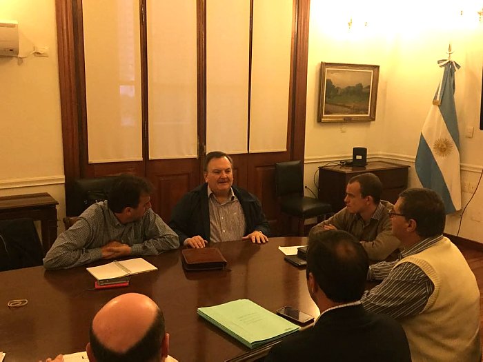 Michlig concretó gestiones por Las Palmeras, Portugalete y Arrufó