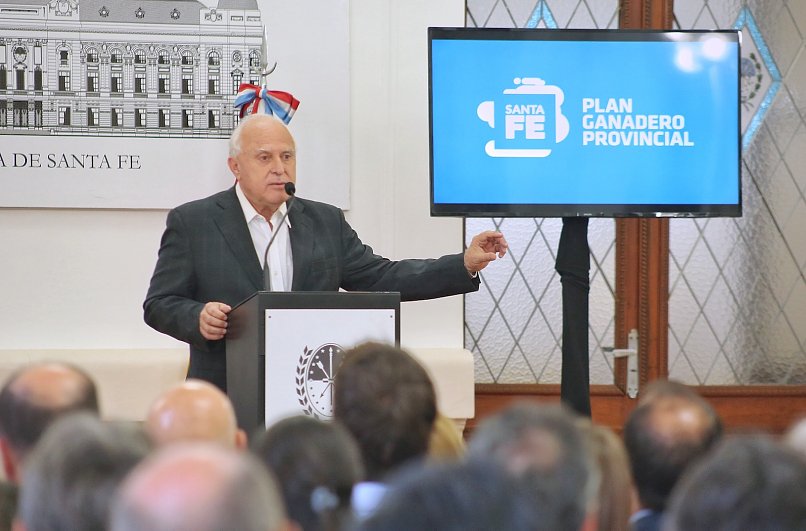 Lifschitz presentó el Plan Ganadero Provincial